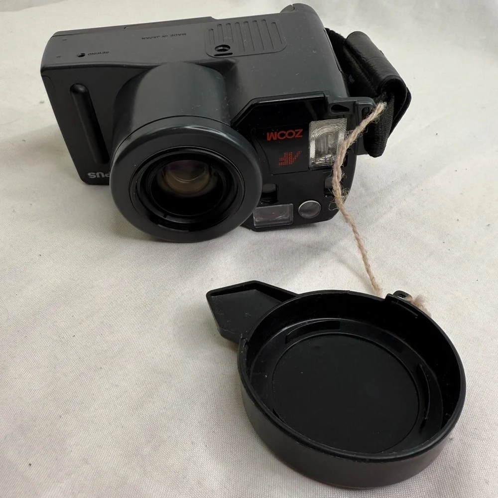 Olympus Infinity Super Zoom 300 bridge film camera, 38-105mm zoom lens